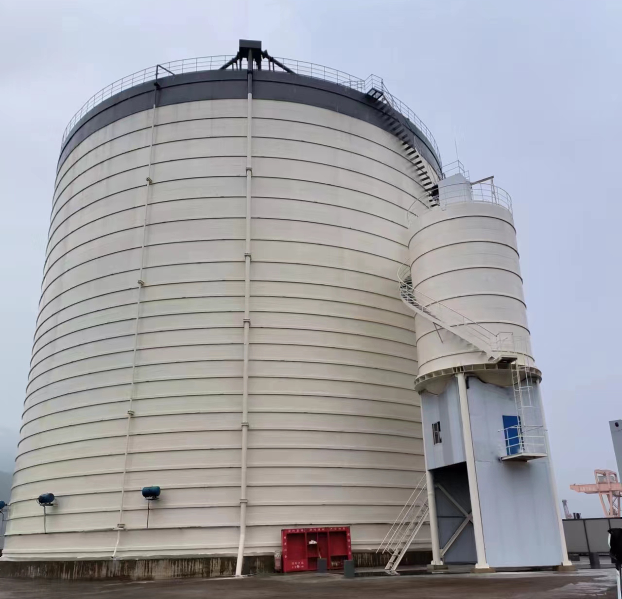 船营10万吨水泥钢板库